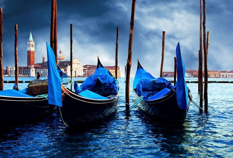 Venezia - travel romantic pleace © Depositphotos