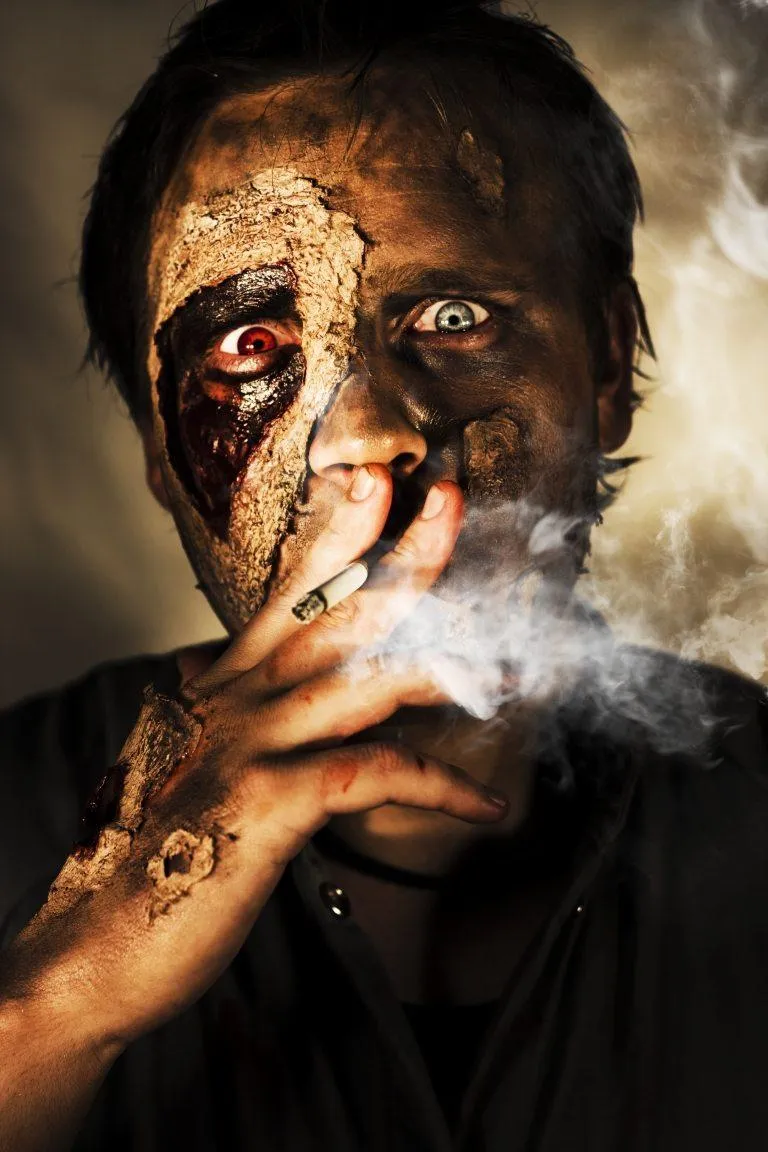 Zombie Killing Some Time | Foto Stock © Ryan Jorgensen