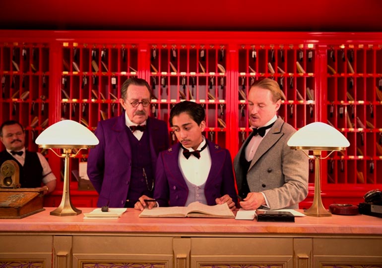 grand-budapest-hotel-tony-revolori-owen-wilson