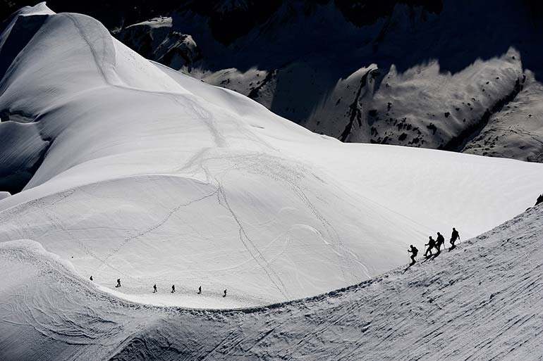 a year in pictures july-1-2016-alpinists-on-the-mont-blanc-massif-in-the-french-alps