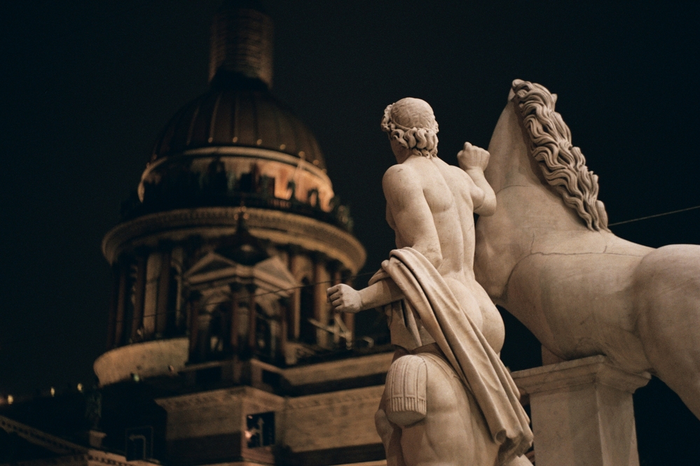 cathedral and monument in London