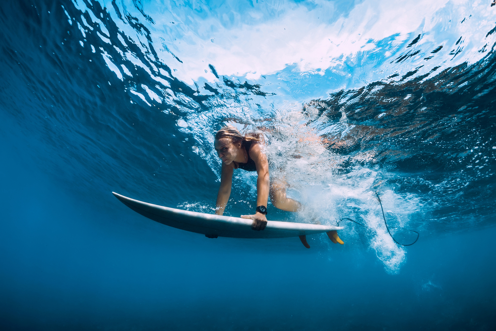 Attractive surfer woman 