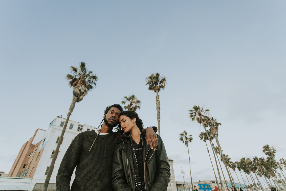 Couple hanging at Venice Beach