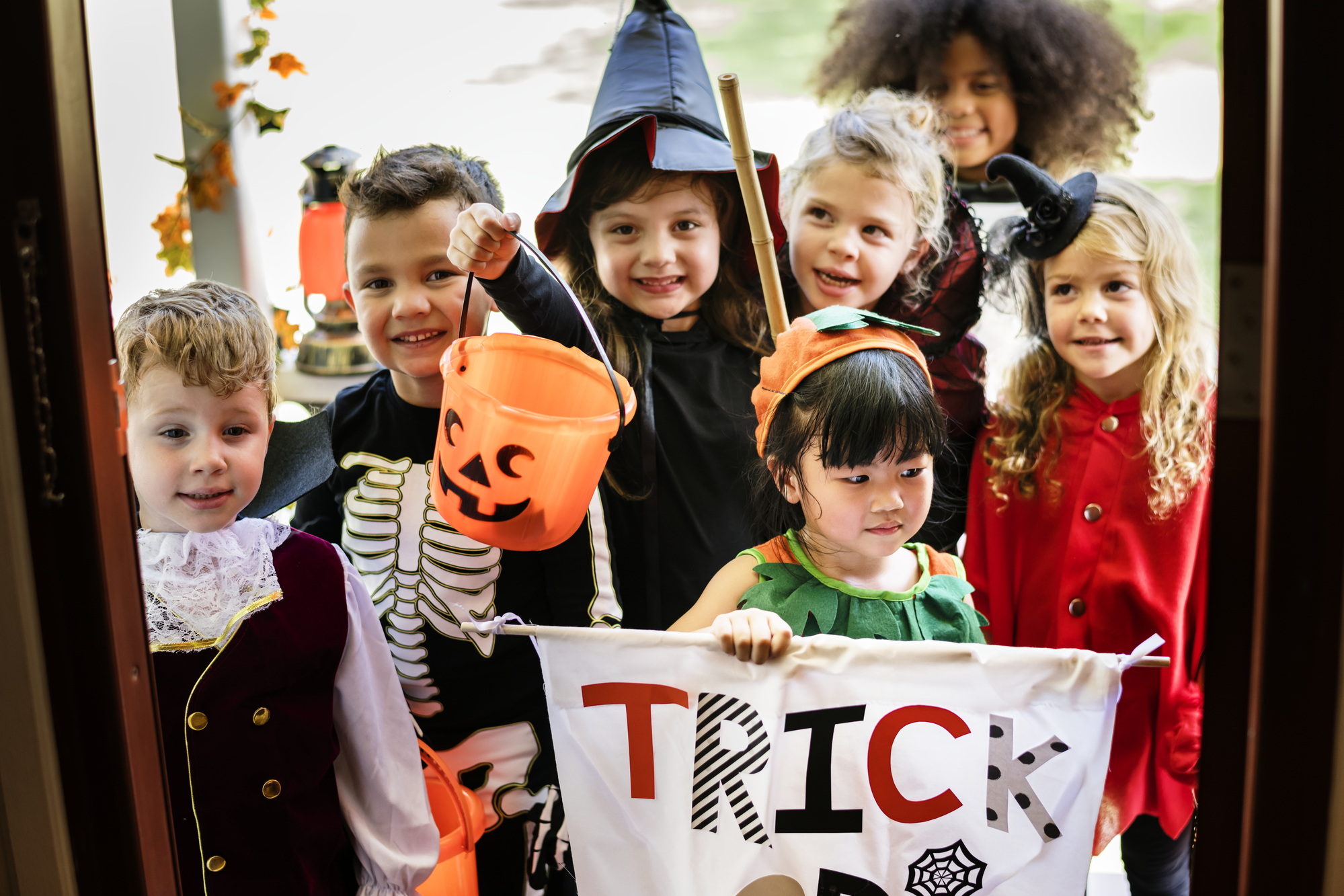 Maneiras Alegres de se Preparar Para o Halloween em 2021