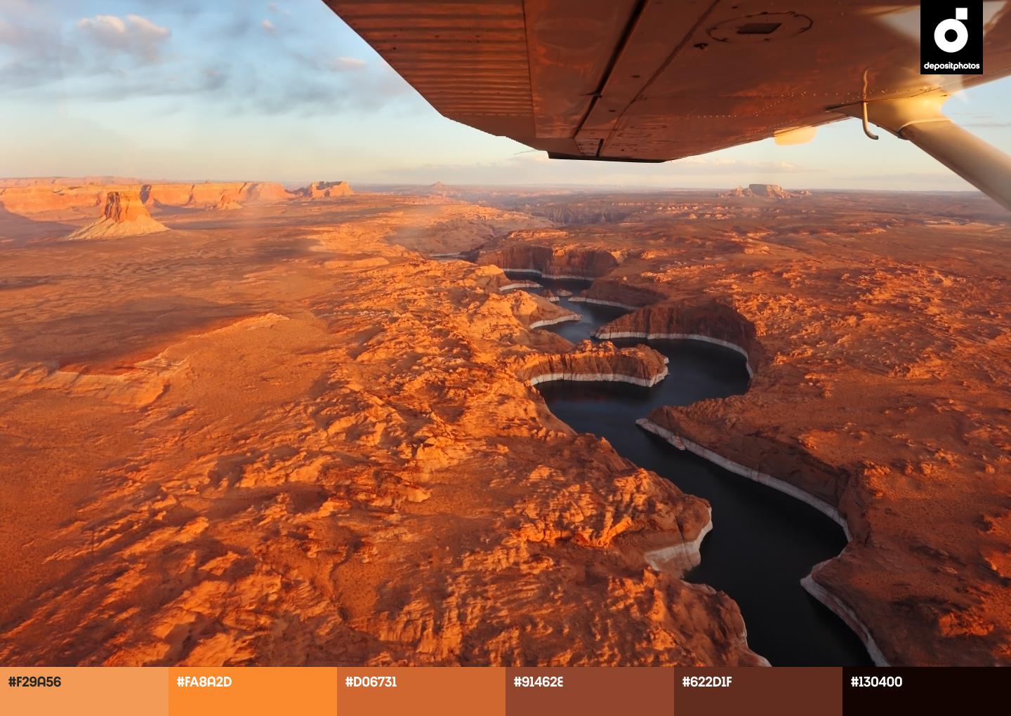 stock-photo-the-lake-powell-and-canyon