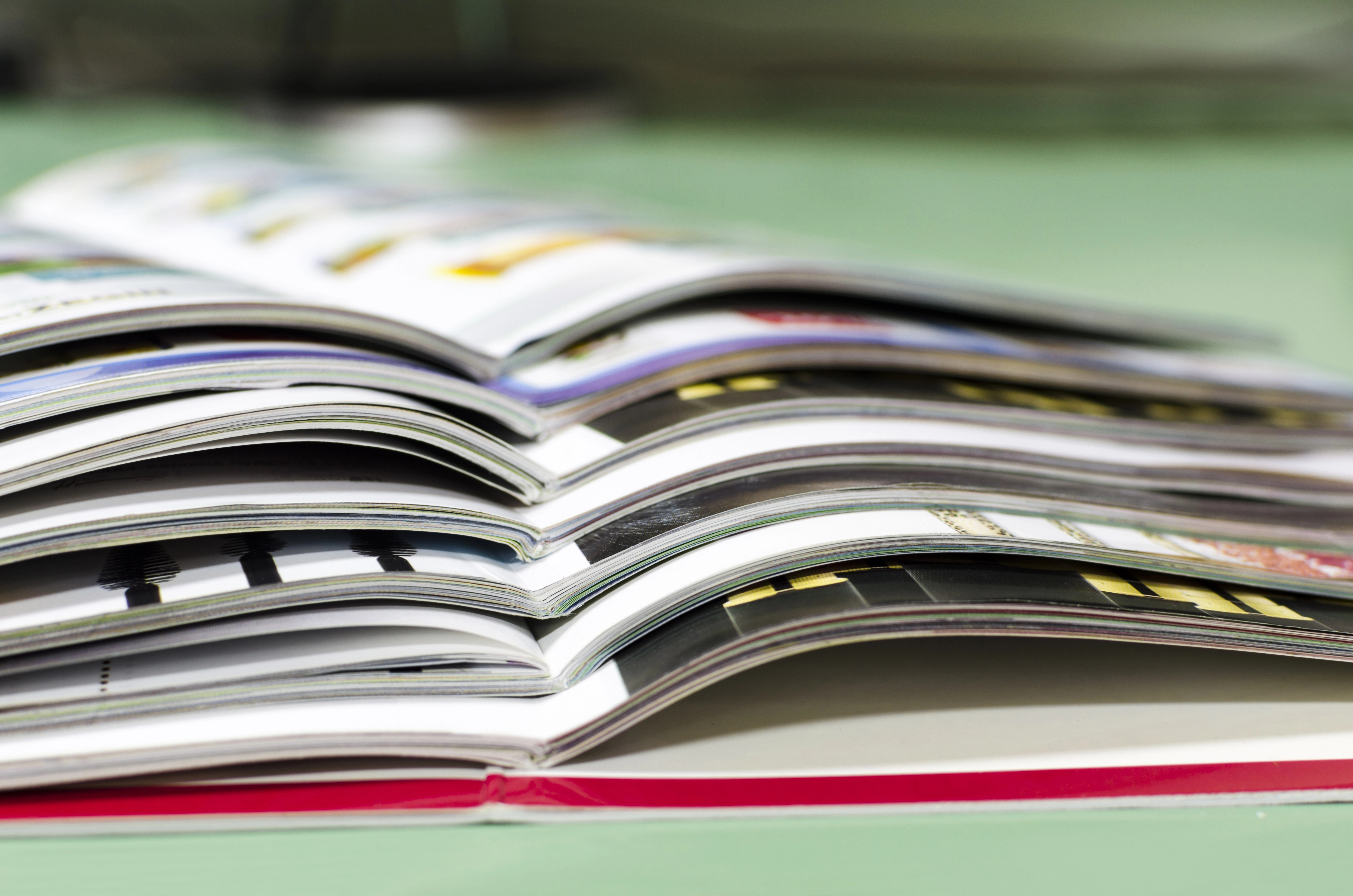 magazines in the table